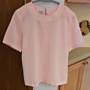 Vintage Willow Ridge Short Sleeve Top